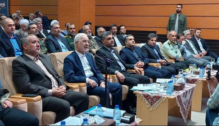 نیروگاه خورشیدی ۱۰ مگاواتی خوسف به بهره‌برداری رسید | آخرین خبر