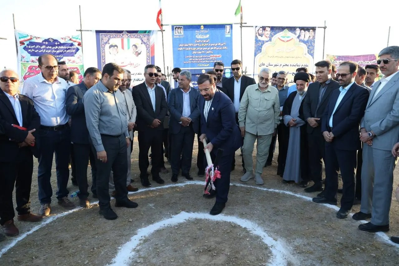 هفت نیروگاه خورشیدی سه‌مگاواتی در شهرستان جویم کلنگ‌زنی شد