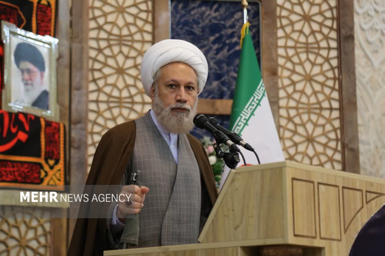 آیت‌الله دژکام: نقد سازنده نباید به تخریب و ناسزاگویی تبدیل شود
