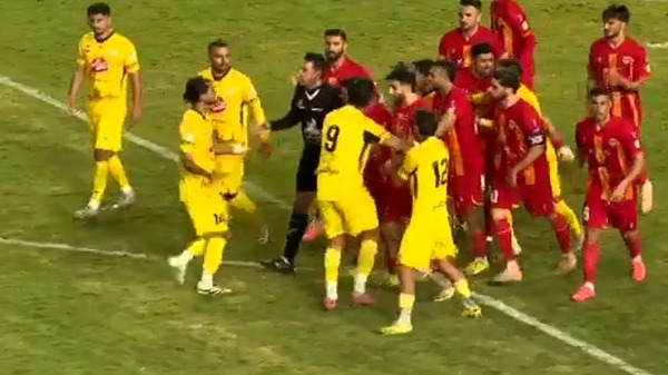 ساعت دیدار فجر و فولاد تغییر کرد