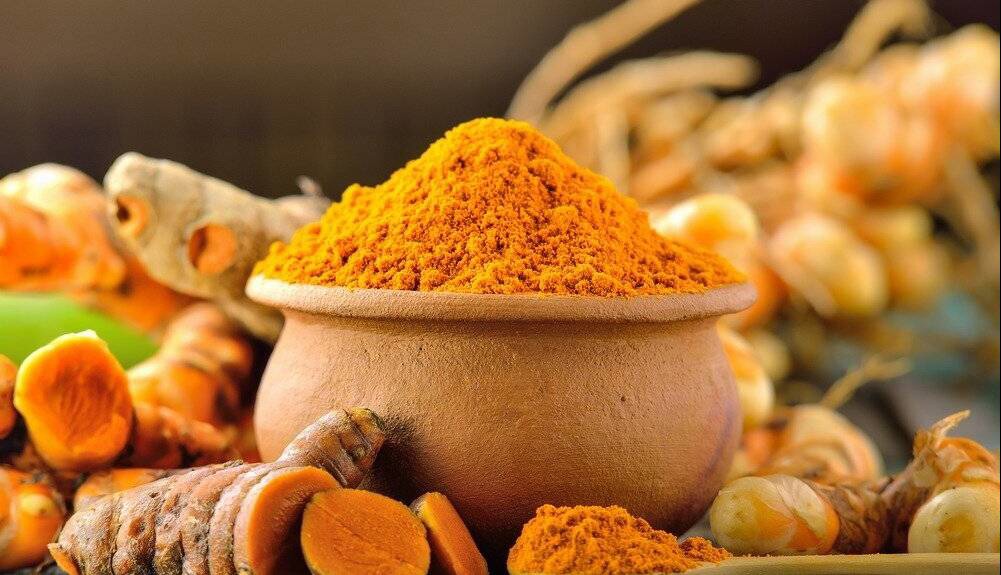 بهترین زمان برای مصرف زردچوبه چه ساعتی است؟