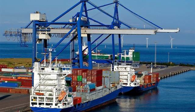 دولت کرایۀ حمل مایعات نفتی را کاهش داد