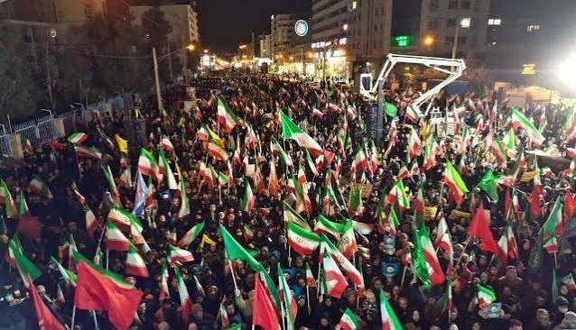 سرمقاله جوان/ شکوفایی مقاومت در بستر پیروزی ملت ایران