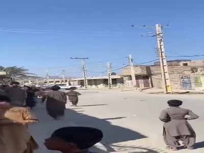 ویدئویی دیگر از درگیری مسلحانه در جهادآباد سراوان و ادامه درگیری