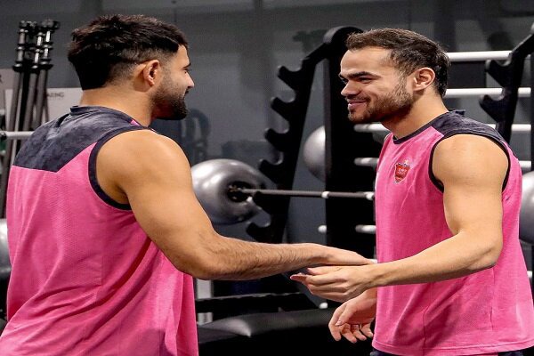 بازگشت هافبک ازبکستانی به تمرینات پرسپولیس