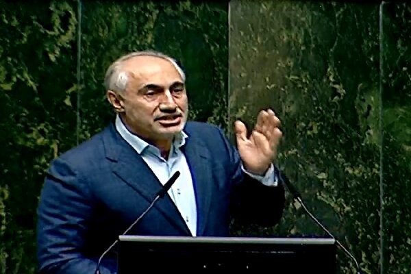 قول رئیس سازمان برنامه و بودجه برای تسویه کل مطالبات گندم تا پایان هفته