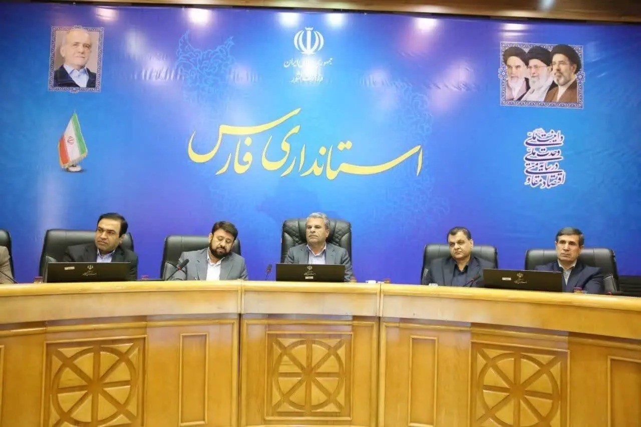 مشکلات جامعه کارگری فارس تا حصول نتیجه پیگیری می‌شود