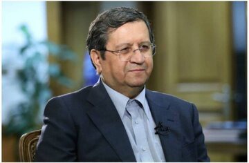 فرار همتی به جای پاسخگویی درباره نوسان شدید نرخ ارز!