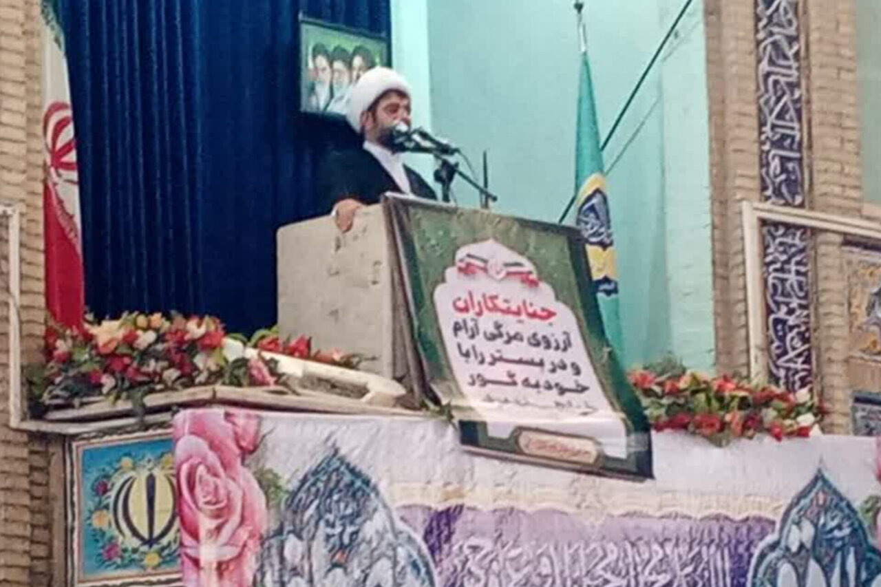 امام جمعه کازرون: تمدن نوین اسلامی بدون اقامه نماز محقق نمی‌شود