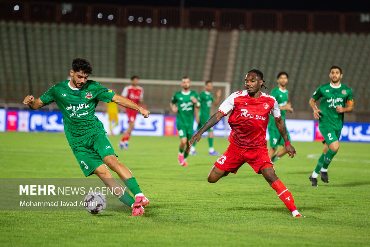پیروزی یک نیمه ای پرسپولیس مقابل صنعت نفت