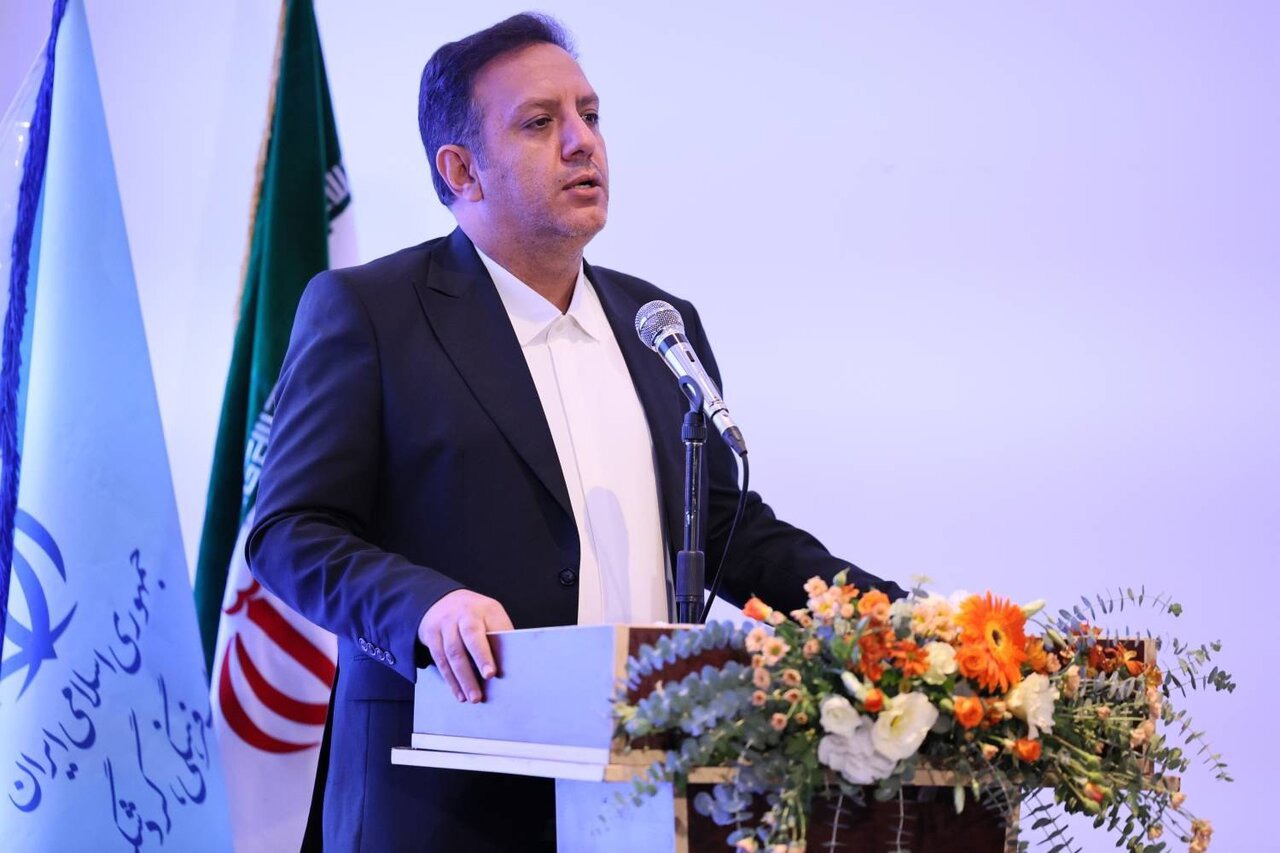 گردشگری باید پیشران توسعه فارس شود