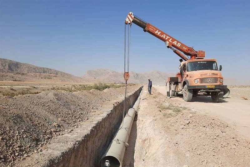بهره برداری از مرحله نخست خط آبرسانی به شهرستان خرامه تا ۲ ماه آینده
