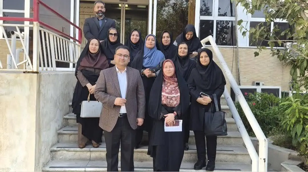 مدیرکل دفتر امور بانوان و خانواده استانداری به جمع اهداکنندگان خون پیوست