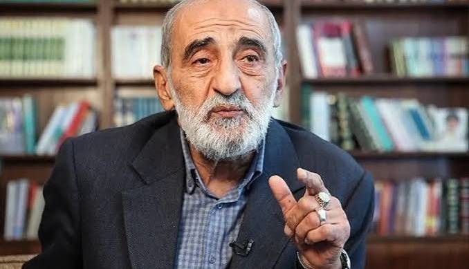 مدیرمسئول کیهان: این ۷ از آن ۴۷ بزرگ‌تر است