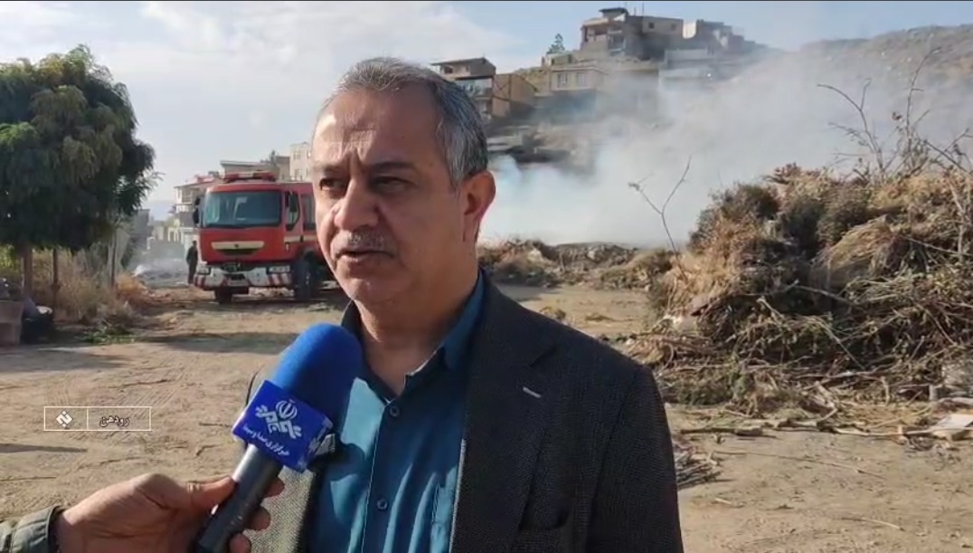 آتش‌سوزی محوطه گلخانه شهرداری رودهن، مهار شد