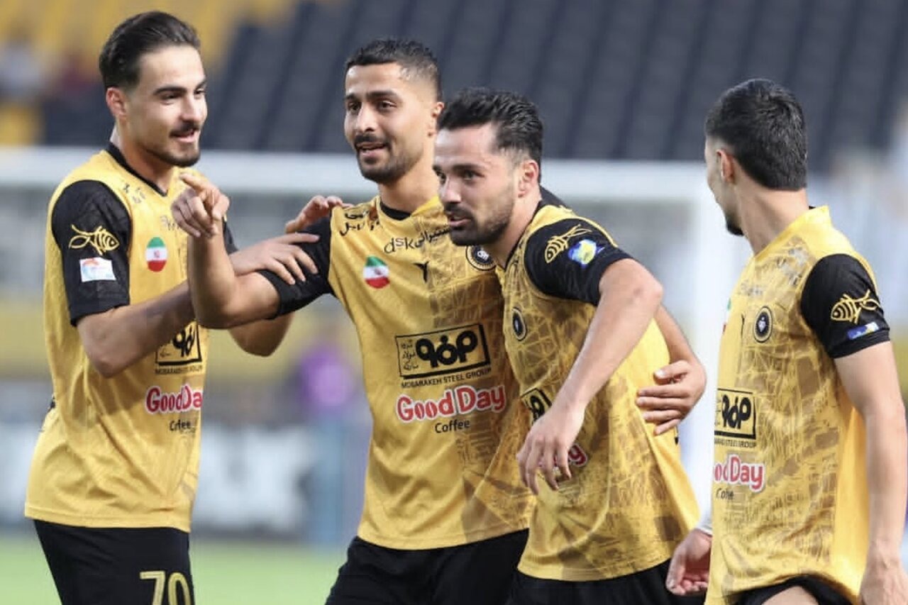 برتری پرگل سپاهان مقابل مس شهر بابک