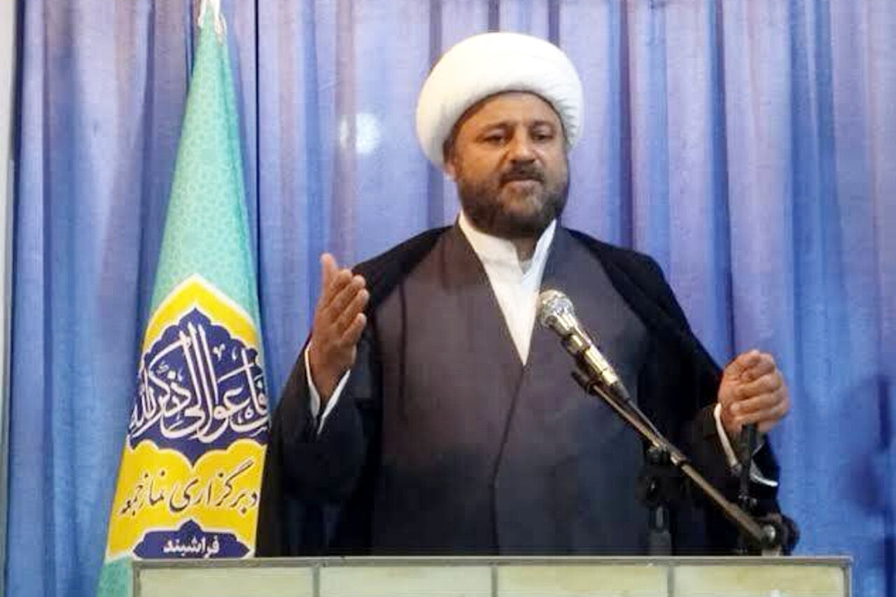 امام جمعه فراشبند: تحکیم خانواده از مهم‌ترین جلوه‌های تقوای الهی است